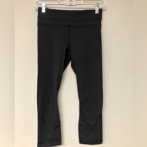 Lululemon align cropped leggings size 4